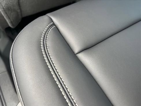 New 2026 GMC Acadia Elevation w/ Elevation Premium Package FWD image 23