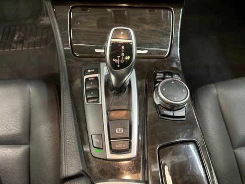 Used 2016 BMW 528i Sedan image 21