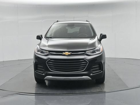Used 2020 Chevrolet Trax LT w/ LT Convenience Package AWD/4WD image 26