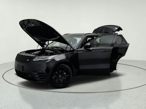 Used 2022 Land Rover Range Rover Velar R-Dynamic S AWD/4WD image 16