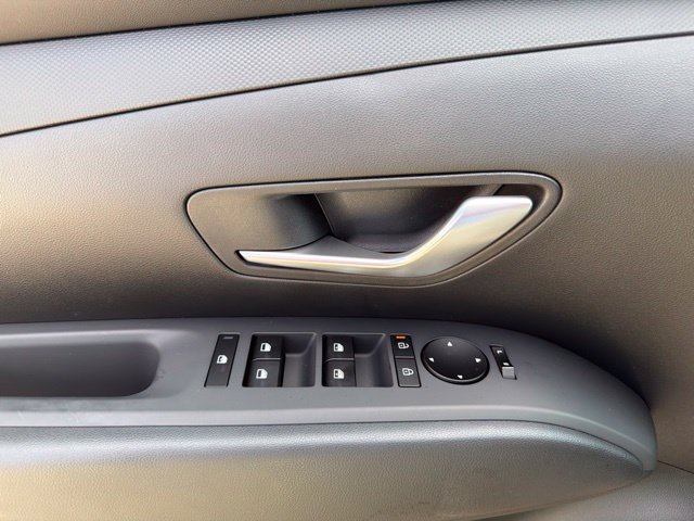 New 2026 Hyundai Tucson SEL Plus FWD image 17