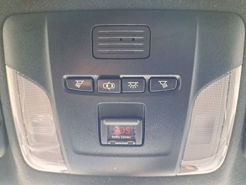 Used 2019 Toyota Corolla XSE image 26