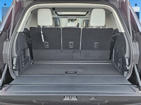 New 2026 Ford Expedition Platinum w/ Platinum Ultimate Package image 7