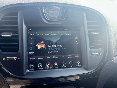 Used 2022 Chrysler 300 S RWD image 15