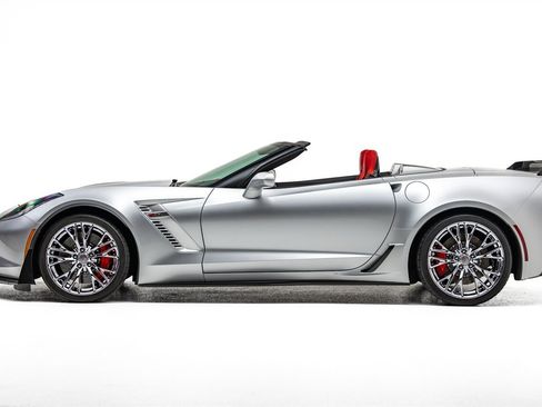 Used 2018 Chevrolet Corvette Z06 image 11