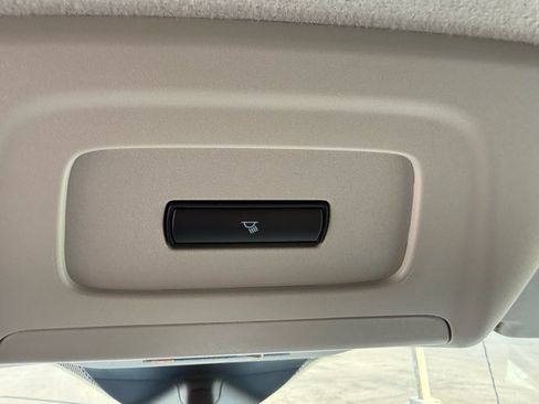 New 2026 Ford Transit 150 Low Roof RWD image 11