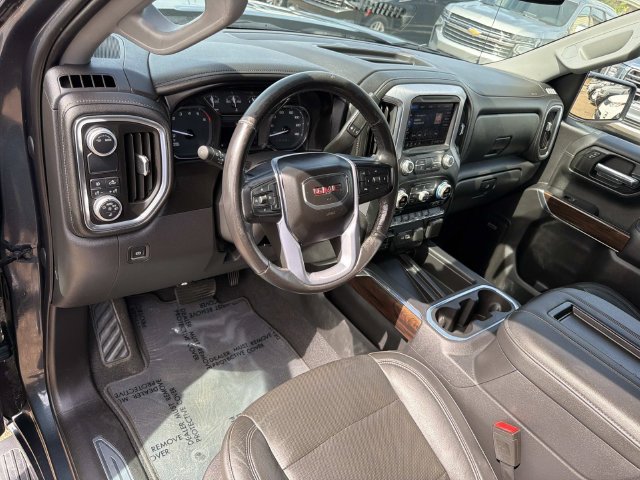 Used 2020 GMC Sierra 1500 SLT RWD image 22