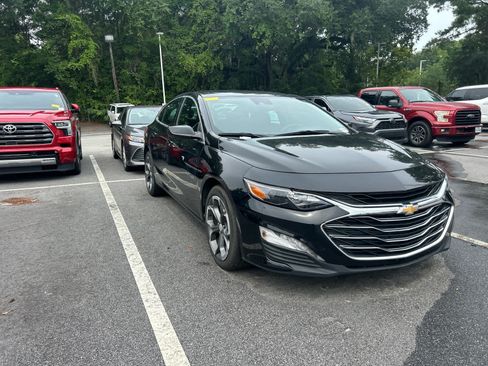 Used 2024 Chevrolet Malibu LT FWD image 5
