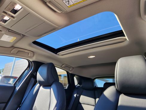 Certified 2025 MAZDA CX-30 AWD 2.5 S w/ Premium Package image 16