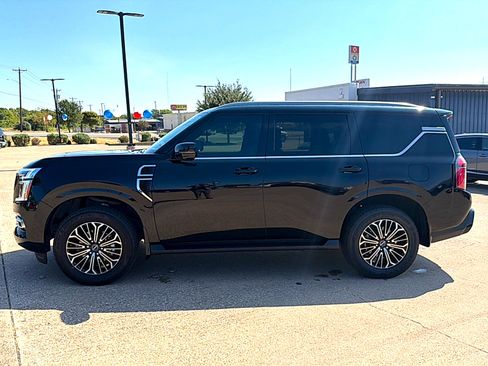 Used 2025 Nissan Armada SL w/ Captain's Chari Seat Package RWD image 2