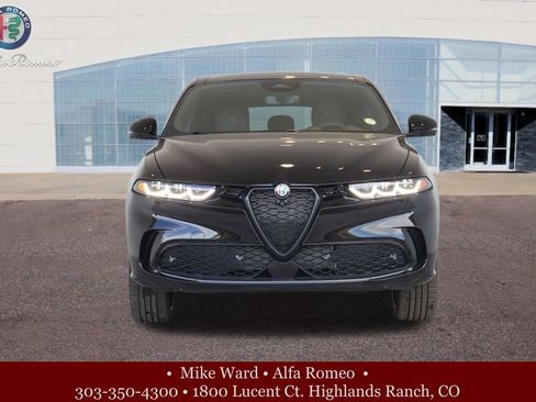 New 2025 Alfa Romeo Tonale Intensa image 9
