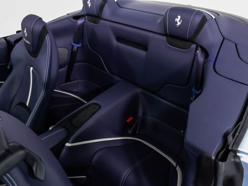 Certified 2025 Ferrari Roma Spider RWD image 44