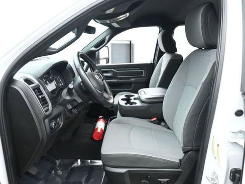 Used 2024 RAM 3500 Big Horn image 11