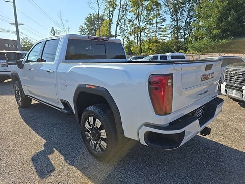 New 2026 GMC Sierra 3500 Denali w/ Denali Reserve Package AWD/4WD image 5
