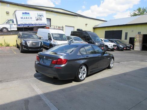 Used 2016 BMW 550i Sedan image 8
