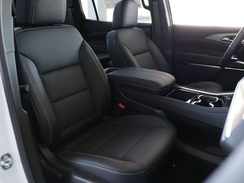 New 2026 Chevrolet Traverse LT w/ Sun and Wheel Package image 34