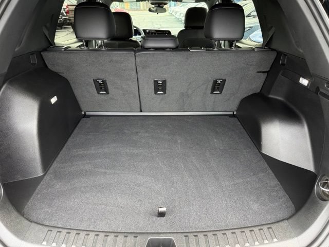 Used 2025 Chevrolet Equinox LT w/ Convenience Package II AWD/4WD image 12