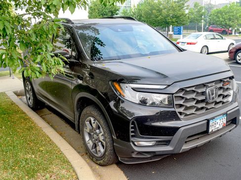 Used 2022 Honda Passport TrailSport image 15