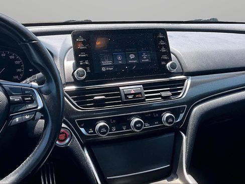 Used 2019 Honda Accord Sport image 6
