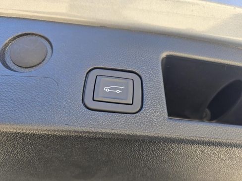 New 2026 GMC Terrain AT4 w/ Convenience Package III image 8