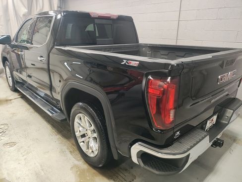 Certified 2021 GMC Sierra 1500 SLT w/ SLT Premium Plus Package image 16