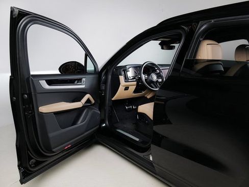New 2026 Porsche Cayenne S AWD/4WD image 27