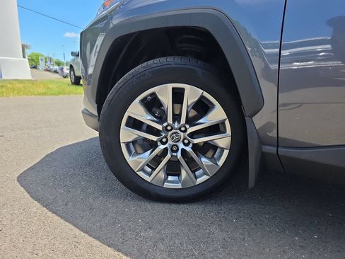 Used 2019 Toyota RAV4 Limited w/ Advanced Technology Package AWD/4WD image 14