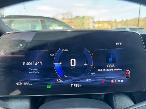 Used 2025 Chevrolet Equinox EV LT image 25