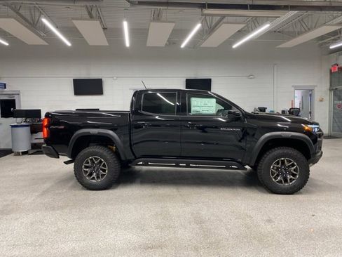 New 2026 Chevrolet Colorado ZR2 w/ Technology Package image 4