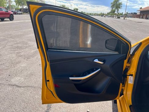 Used 2013 Ford Focus ST image 21