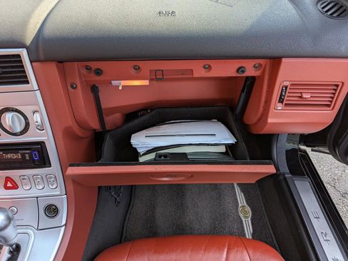 Used 2005 Chrysler Crossfire Limited RWD image 33
