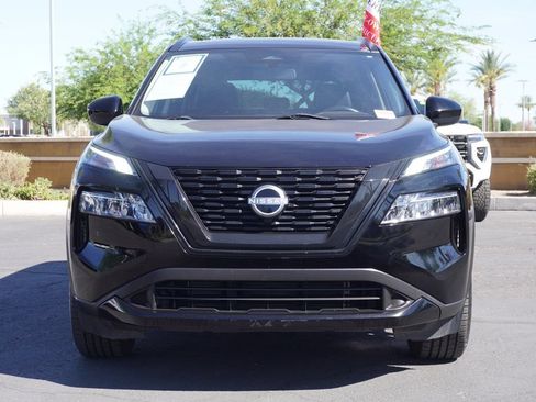Certified 2023 Nissan Rogue SV w/ SV Premium B Package FWD image 5