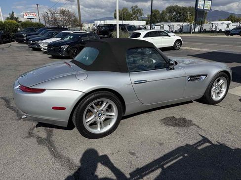 Used 2000 BMW Z8 image 5