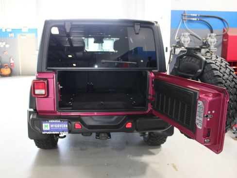 Used 2024 Jeep Wrangler Unlimited Sport AWD/4WD image 25