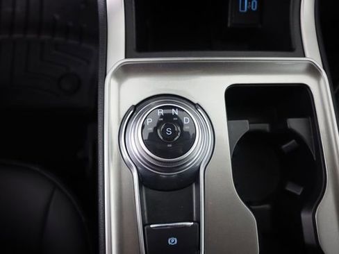 Used 2023 Ford Edge SEL w/ Convenience Package image 49