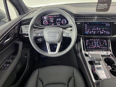 New 2026 Audi Q7 3.0T Premium Plus AWD/4WD image 35