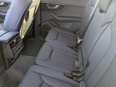 New 2026 Audi Q7 2.0T Premium image 29