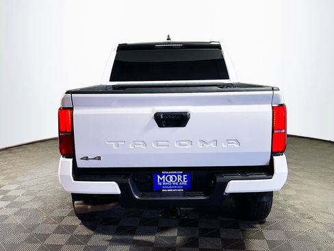Certified 2024 Toyota Tacoma SR5 AWD/4WD image 6