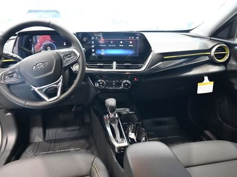 New 2026 Chevrolet Trax ACTIV w/ Driver Confidence Package FWD image 12