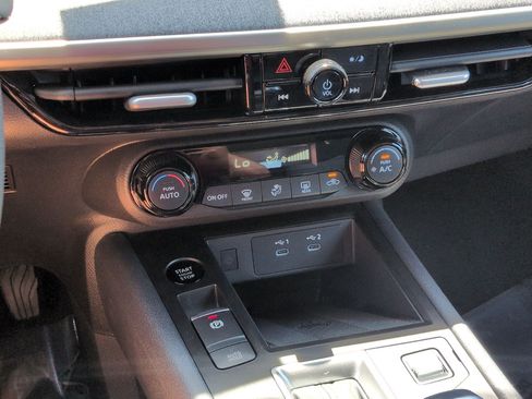 New 2026 Nissan Kicks SV FWD image 19