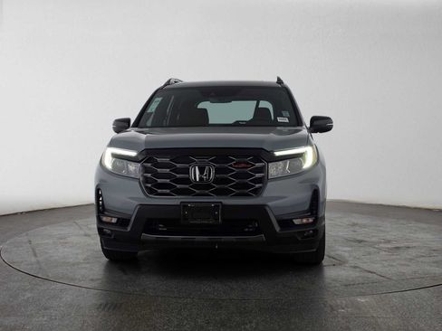 Used 2023 Honda Passport TrailSport image 8