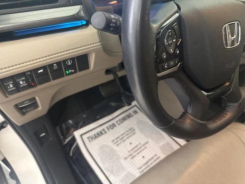 Used 2023 Honda Odyssey Elite image 27