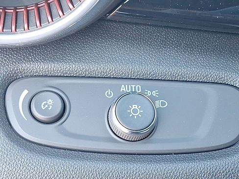 New 2026 Chevrolet Trax RS image 15