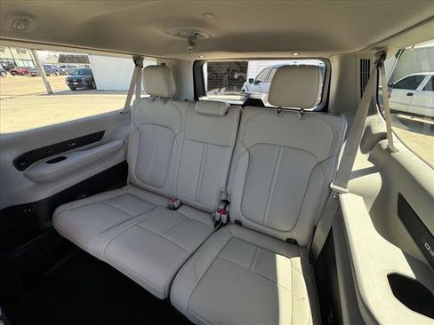 New 2024 Jeep Wagoneer L 4WD w/ Convenience Group I image 22