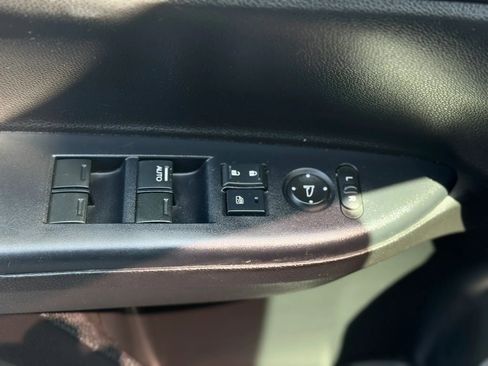 Used 2016 Honda Accord Sport image 20