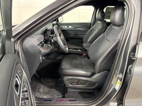 New 2026 Ford Explorer ST RWD image 29