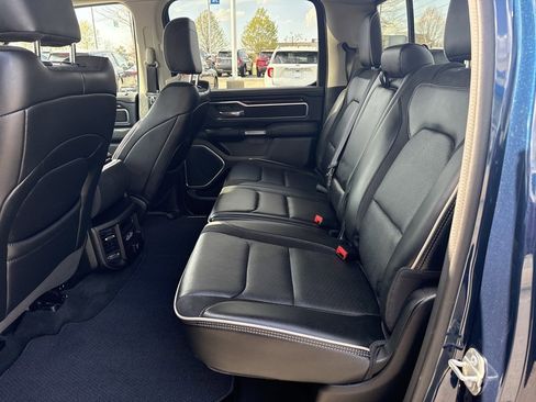Used 2022 RAM 1500 Laramie AWD/4WD image 27