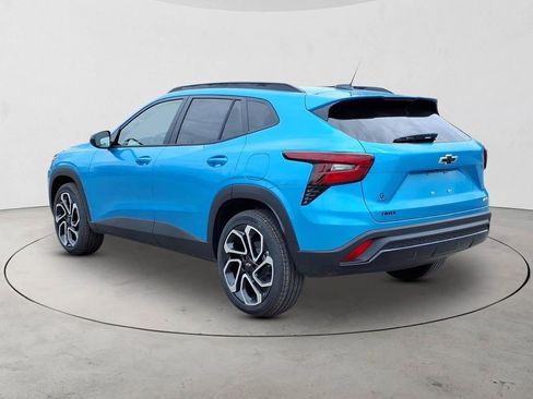 New 2026 Chevrolet Trax RS FWD image 7