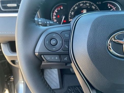 Used 2025 Toyota RAV4 XLE Premium w/ Weather Package image 20