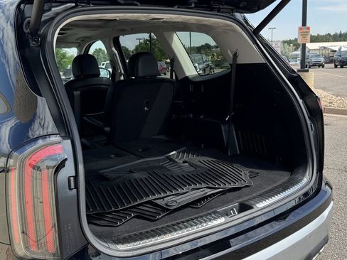 Used 2024 Kia Telluride SX Prestige AWD/4WD image 11